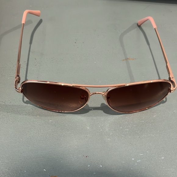 Glasses Circus by Sam Edelman - Picture 2 of 3